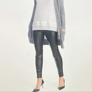 White House Black Market The Legging Vegan Leather Front Ankle Pants Size 00